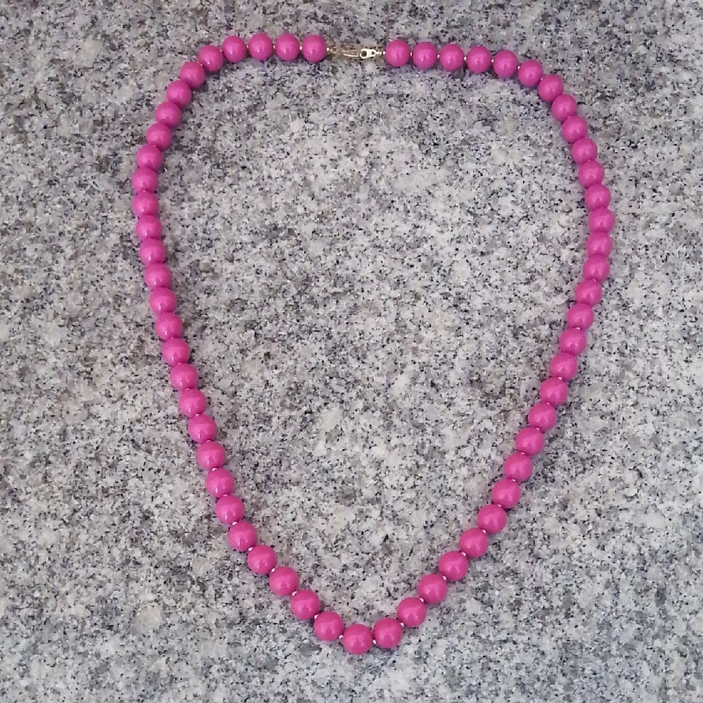 Vintage Pink Beaded Necklace